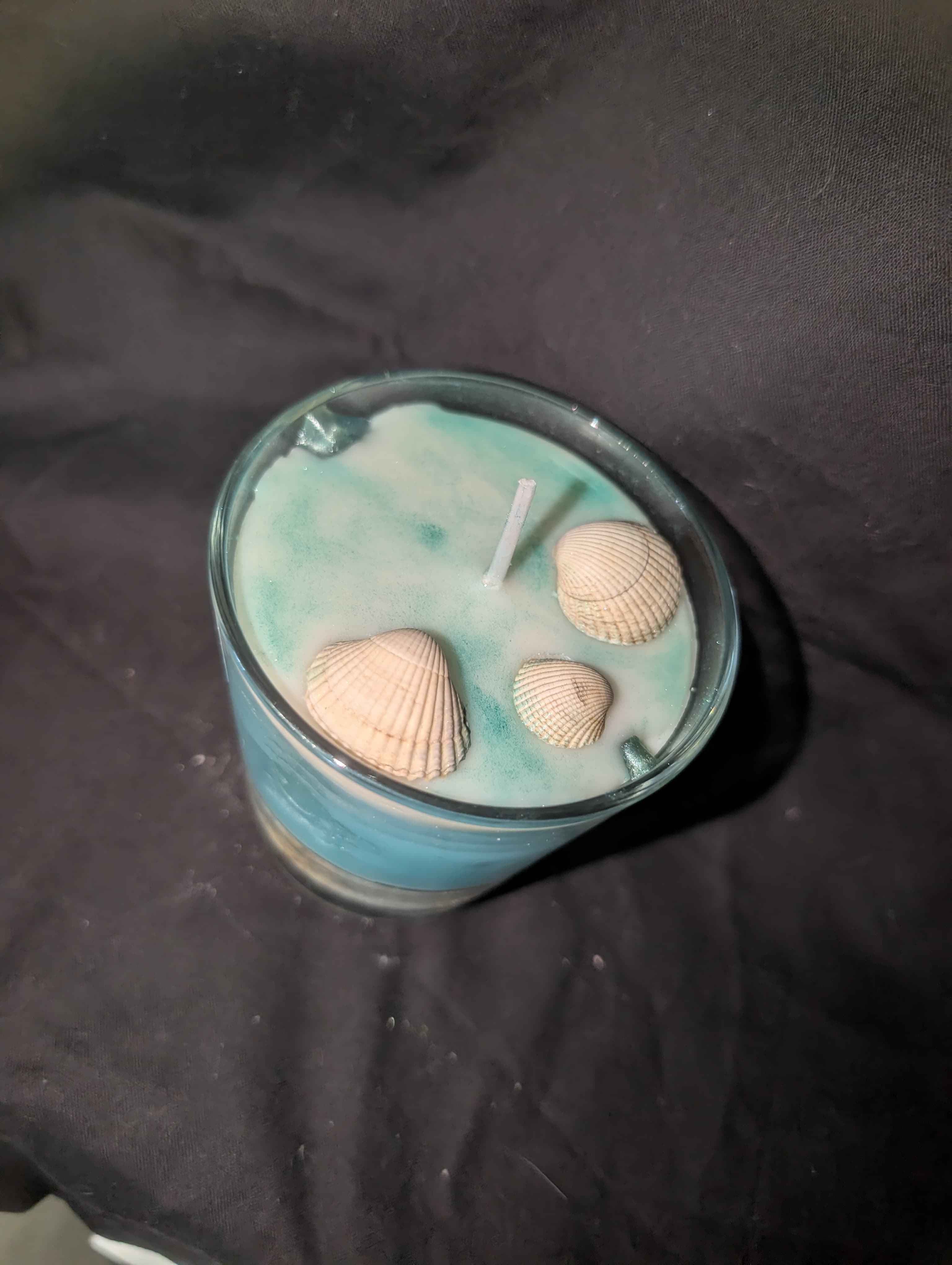 Strandzauber-Kerze mit Muscheln